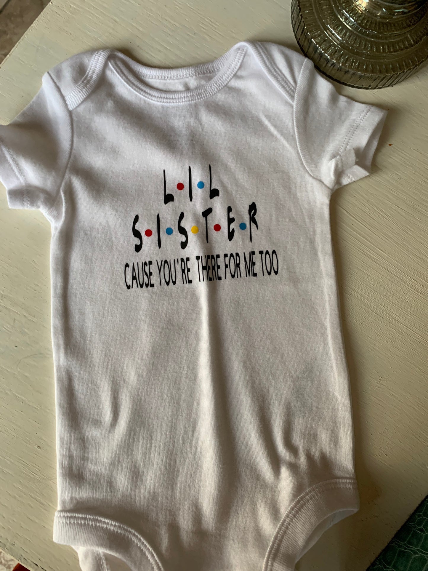 FRIENDS baby announcement/welcome T-shirt collection