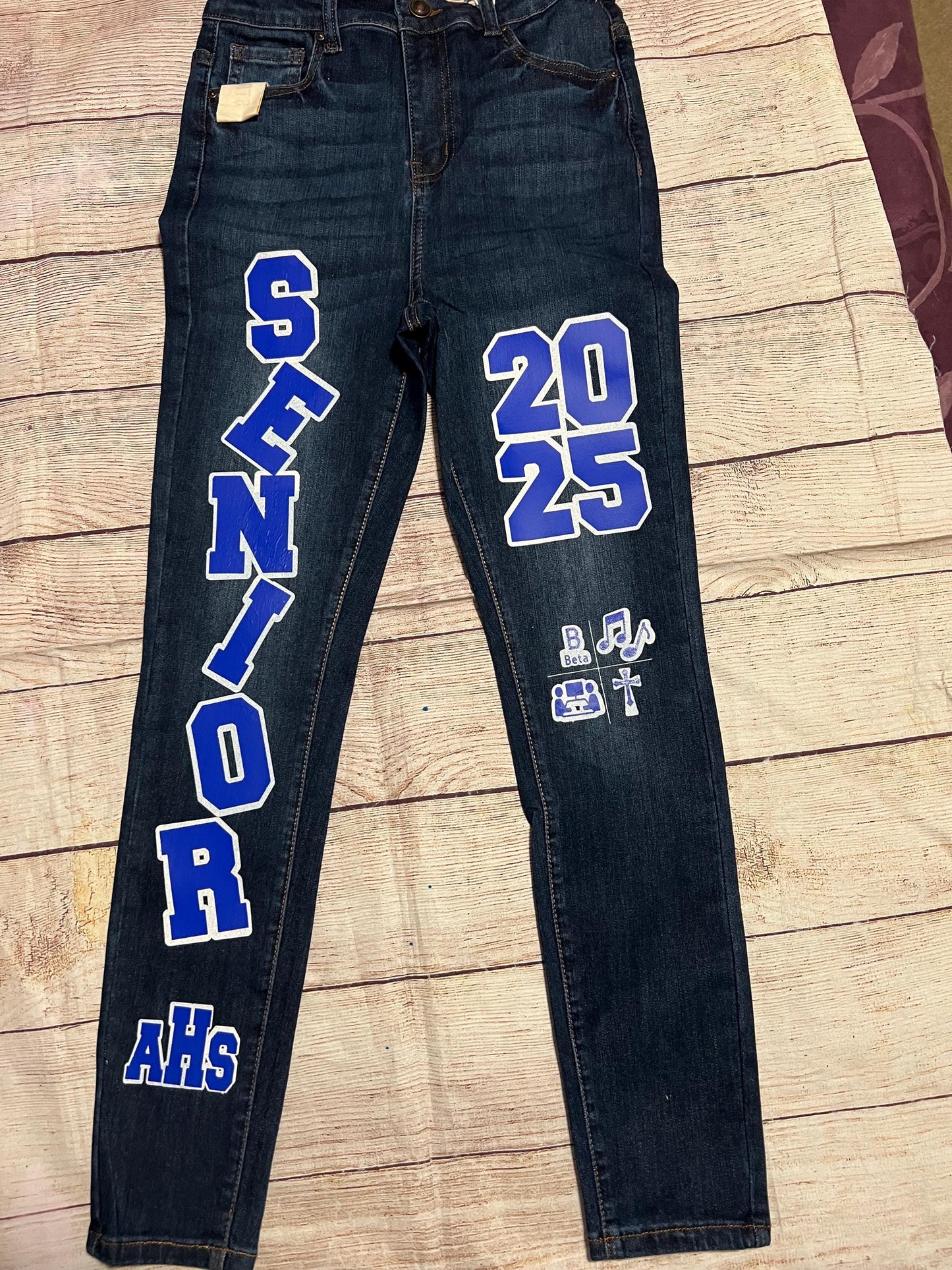 Senior Jeans