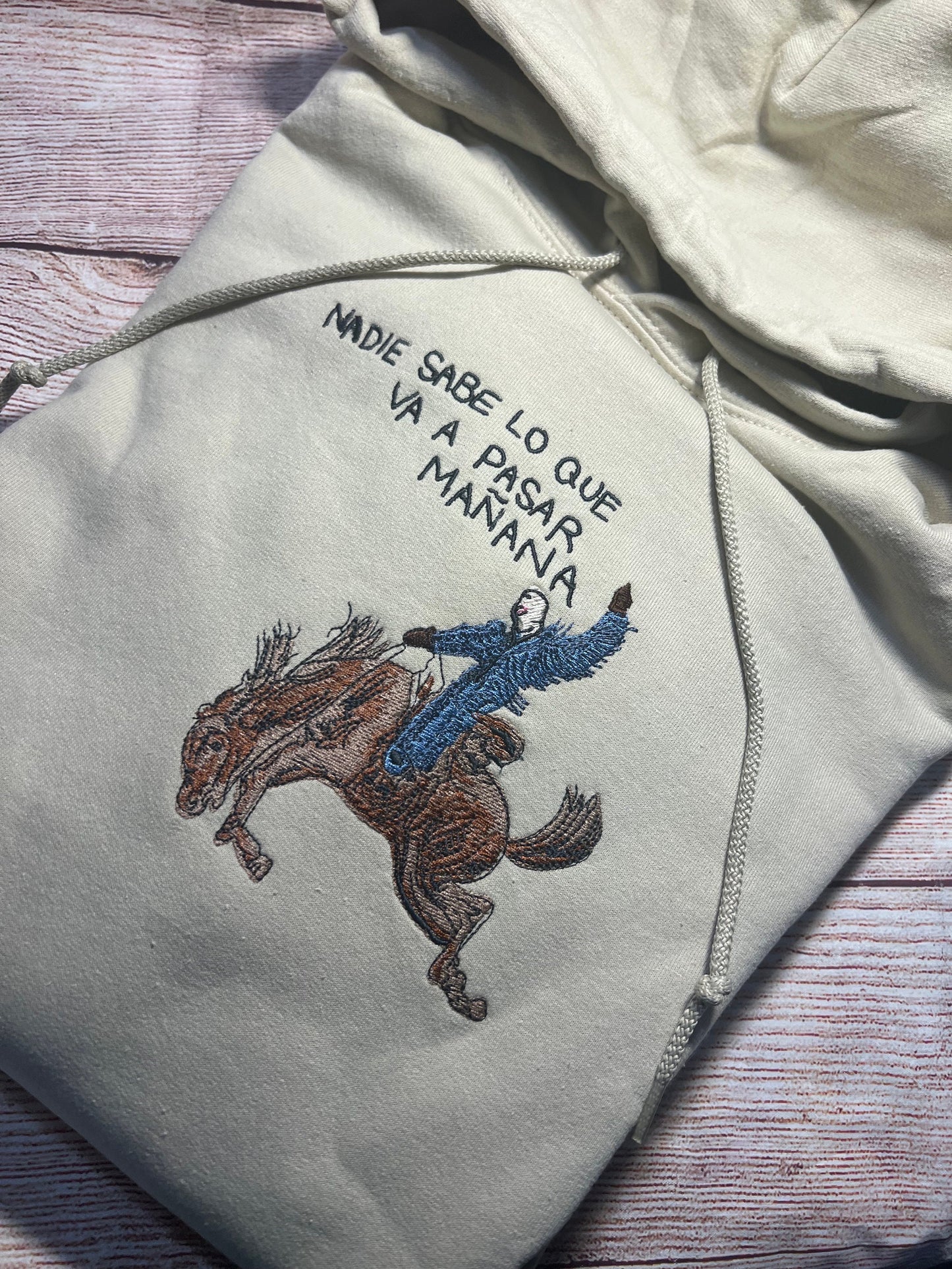 Bad Bunny Nadie Sabe Lo Que Va Pasar Mañana Embroidered Hoodie