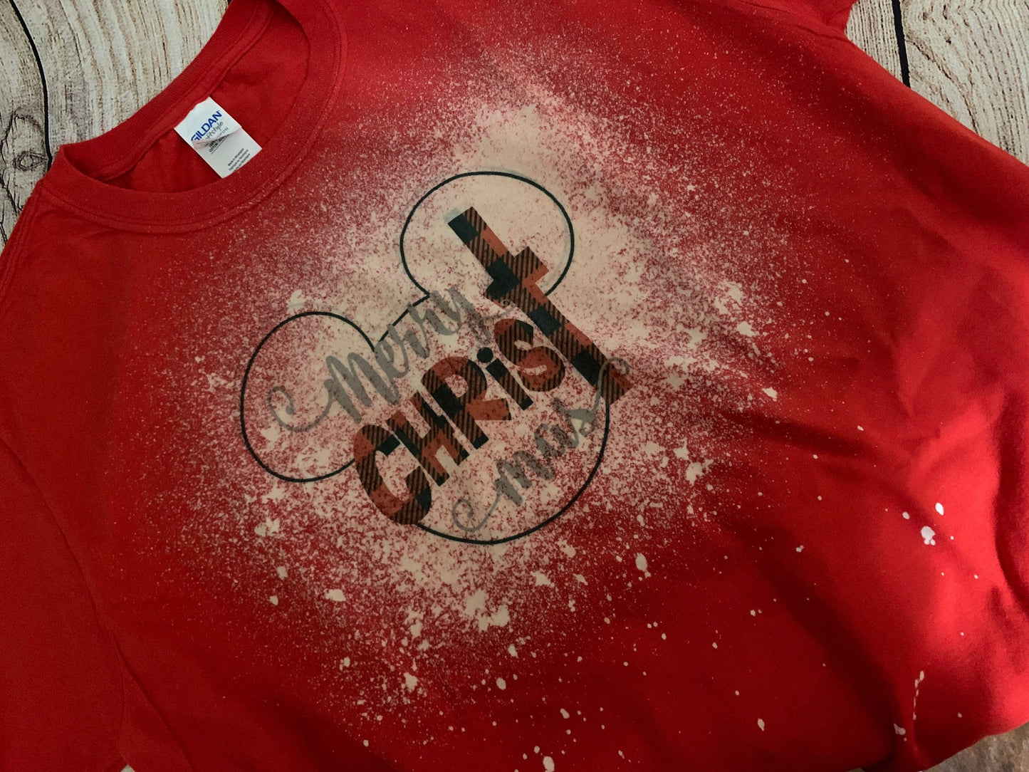 Merry Christ-mas Buffalo Print with Mickey Outline T-shirt