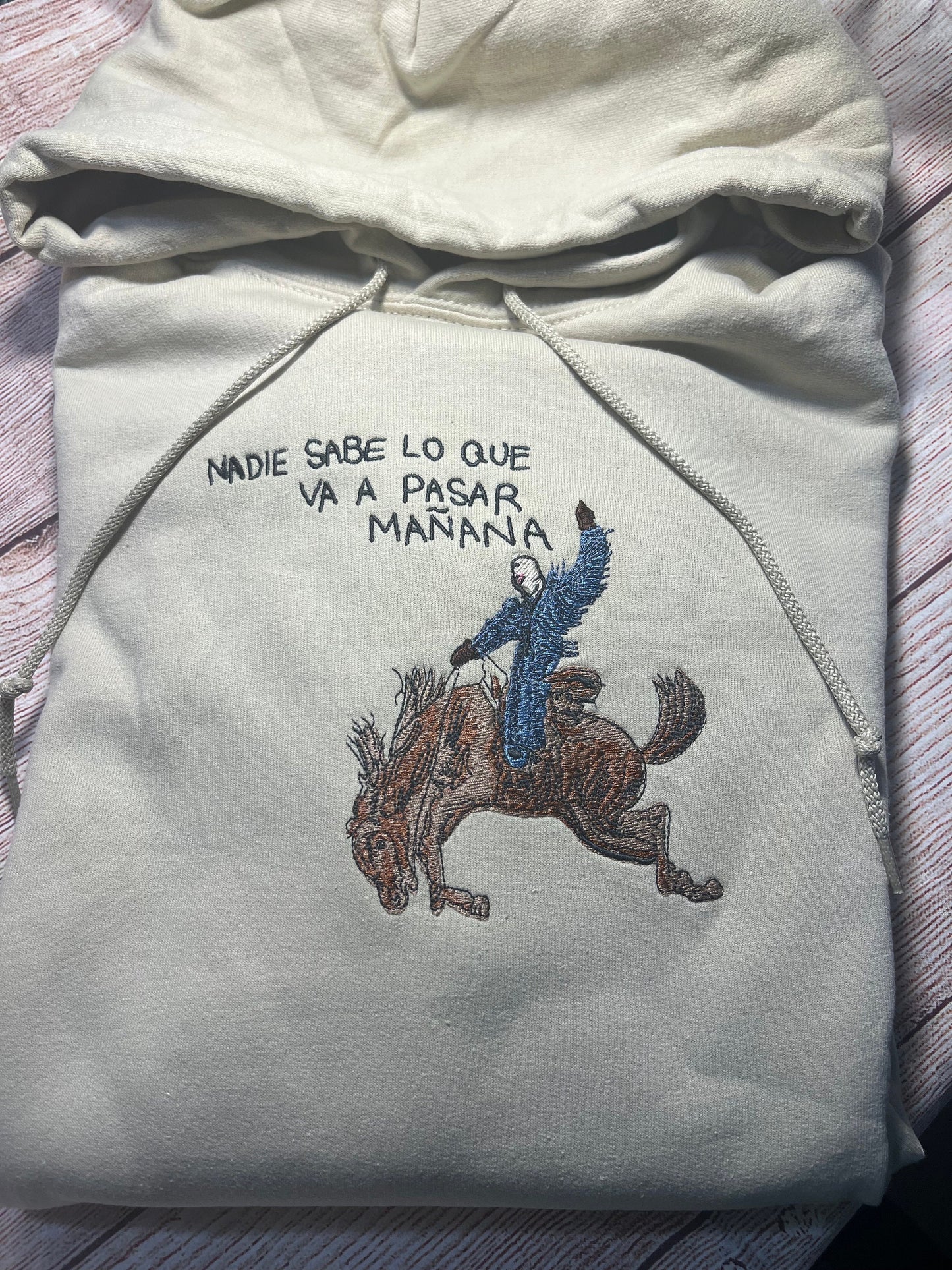 Bad Bunny Nadie Sabe Lo Que Va Pasar Mañana Embroidered Hoodie